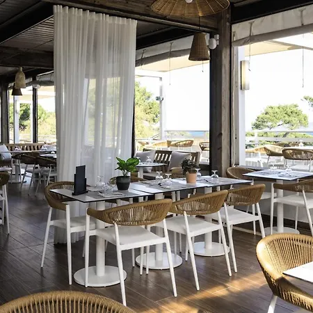 Hotel Belambra Clubs Presqu'île De Giens - Les Criques 4*